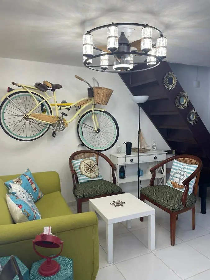 Apartamento Samana, Las Pascualas No.9, Calle 5 0*, Samana